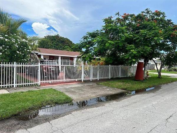 Leisure Heights, 15005 SW 298th Ter, Leisure City, Florida 33033, image 1