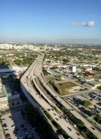 Ten Museum Park Residential, 1040 Biscayne Blvd #3805, Miami, Florida 33132, image 2