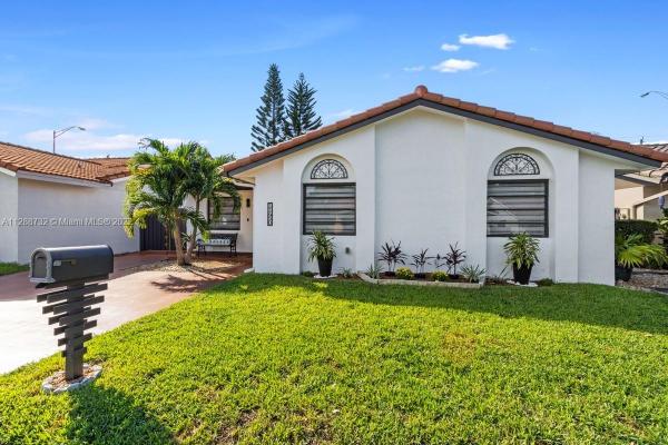 Chestnut, 11450 SW 75th Ter, Kendall, Florida 33173, image 1