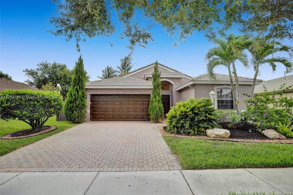 Bimini Bay, 14208 NW 19th St, Pembroke Pines, Florida 33028, image 1
