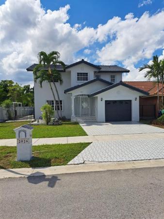 2026 SW 137th Pl, Unincorporated Dade County, Florida 33175, image 2