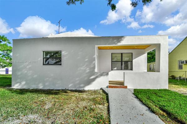 Bay Vista Park, 667 NW 44th St, Miami, Florida 33127, image 2