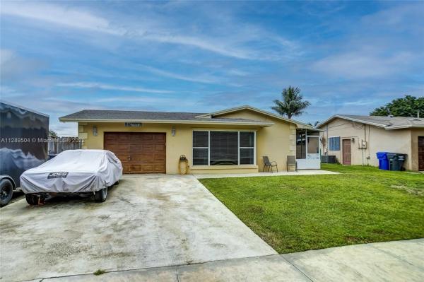 Sunshine Park Estates, 2740 N 62nd Ave, Hollywood, Florida 33024, image 1