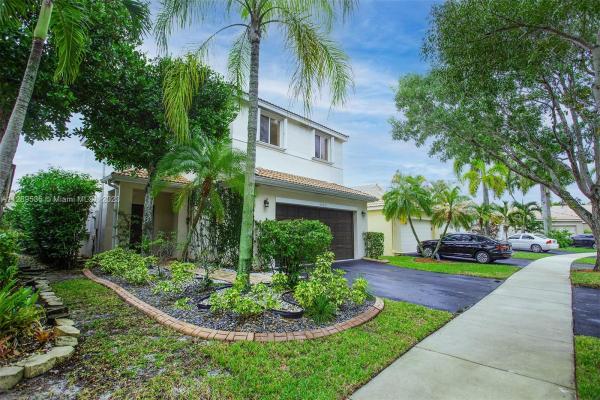 Magnolia Ridge, 4392 Beechwood Cir, Weston, Florida 33331, image 1