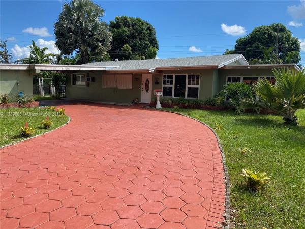 Lawn Acres, 421 S 56th Ter, Hollywood, Florida 33023, image 1