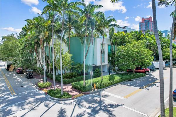 Sundance, 828 3rd St #313, Miami Beach, Florida 33139, image 1