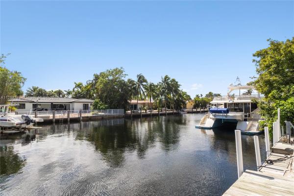Eastern Shores, 3446 NE 168th St, North Miami Beach, Florida 33160, image 2