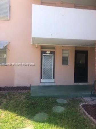 Lauderdale Oaks, 2881 NW 47th Ter #101, Lauderdale Lakes, Florida 33313, image 2