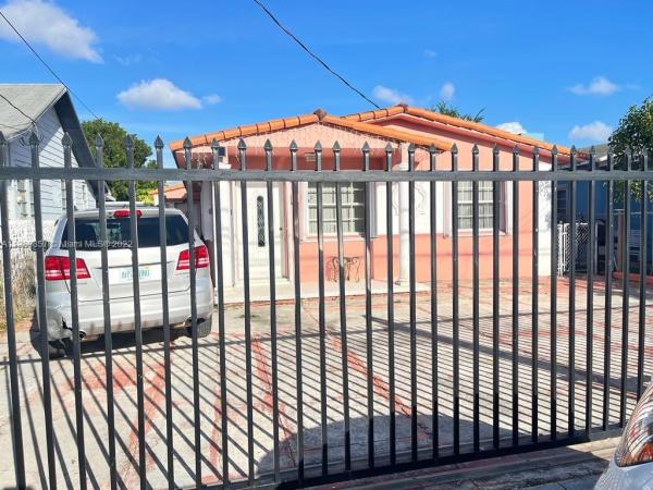 Glenhaven, 3041 NW 23rd Ave, Miami, Florida 33142, image 1