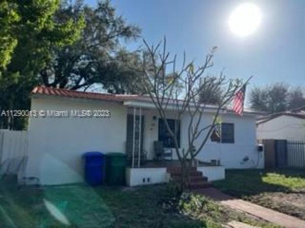 Country Club, 1035 NW 11th Ave, Miami, Florida 33136, image 1
