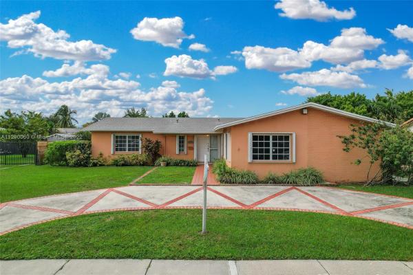 Southern Estates, 3230 SW 118th Ct, Tamiami, Florida 33175, image 2