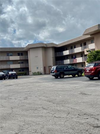Tallwood West, 1200 Tallwood Ave #207, Hollywood, Florida 33021, image 1