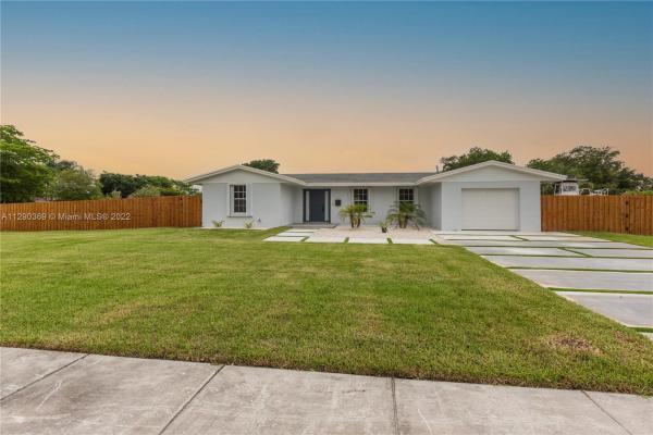 Kendale, 10330 SW 90th St, Kendall, Florida 33176, image 2