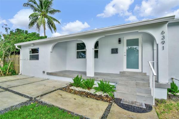 Central Miami, 6391 SW 39th St, Coral Terrace, Florida 33155, image 2