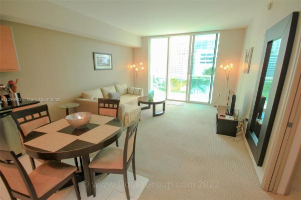 The Plaza On Brickell East, 950 Brickell Bay Dr #1409, Miami, Florida 33131, image 2
