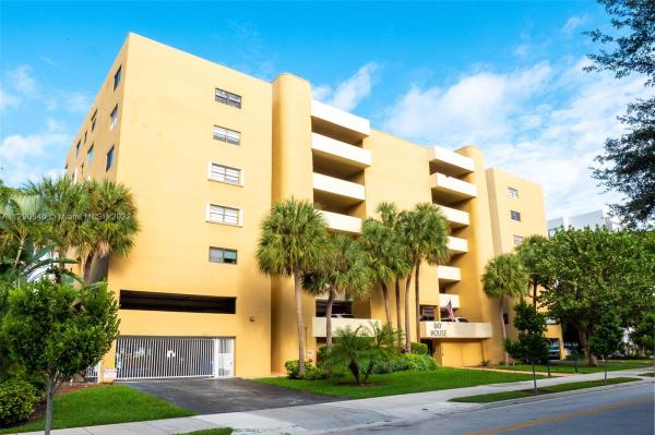 Bay House Tower, 17878 N Bay Rd #306, Sunny Isles Beach, Florida 33160, image 2