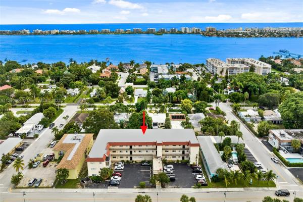 El Castelay, 1410 S Federal Hwy #108, Lake Worth Beach, Florida 33460, image 1