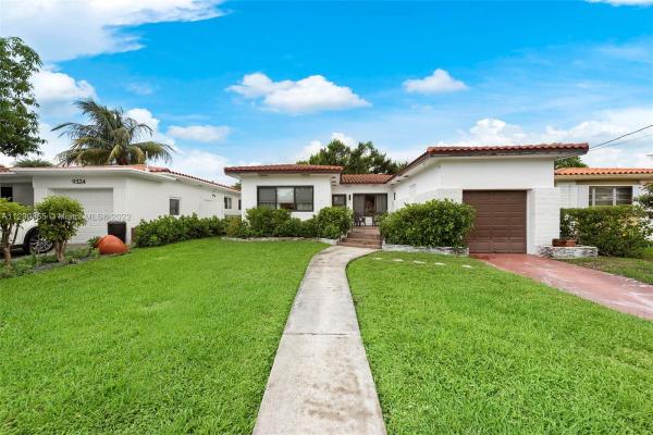 Altos Del Mar, 9332 Carlyle Ave, Surfside, Florida 33154, image 2