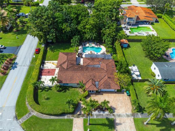 Kendall Estates, 11540 SW 107th Ave, Kendall, Florida 33176, image 1