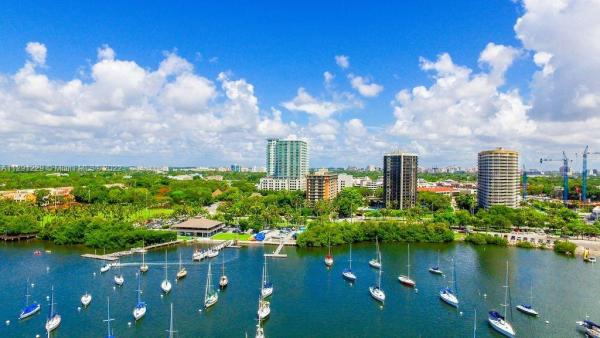 Mutiny Park Hotel Arya, 2889 Mcfarlane Rd #2004, Miami, Florida 33133, image 1