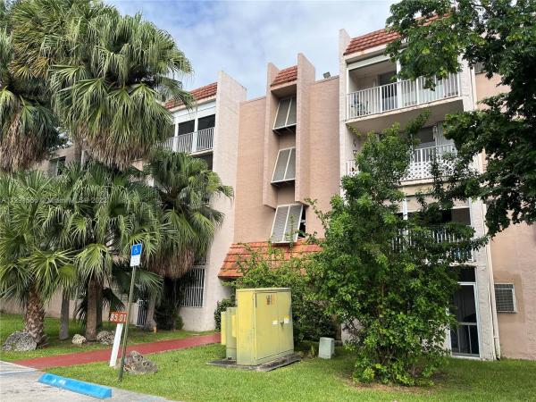 Summit Chase, 8501 NW 8th St #104, Fountainebleau, Florida 33126, image 1