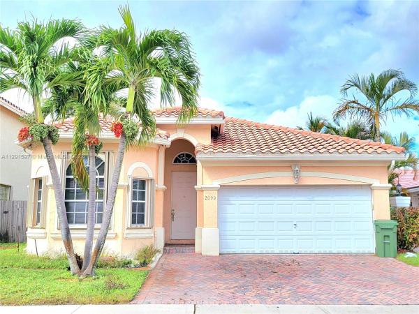 Victoria Lakes, 2090 NW 98th Ter, Pembroke Pines, Florida 33024, image 1