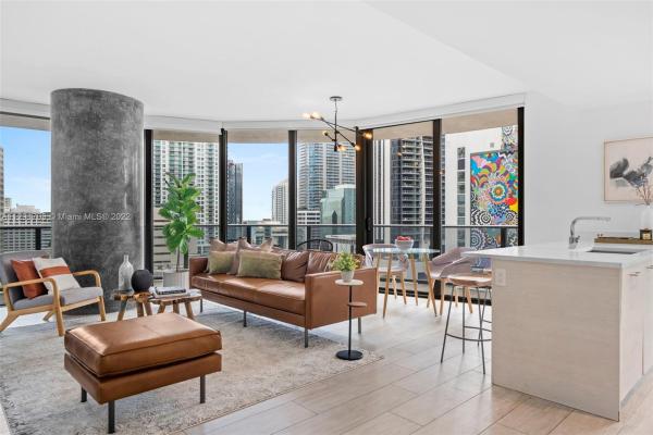 Brickell Heights East, 45 SW 9th St #1403, Miami, Florida 33130, image 2