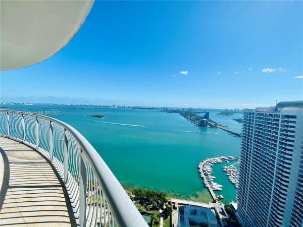 Opera Tower, 1750 N Bayshore #4002, Miami, Florida 33132, image 2