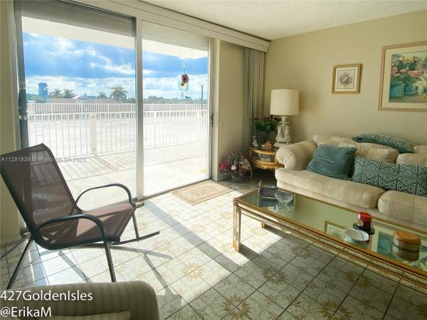 Golden Horn, 427 Golden Isles Dr #4C, Hallandale Beach, Florida 33009, image 1