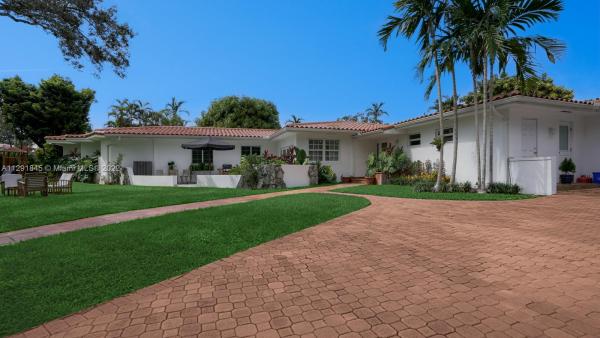 Granada, 2310 Country Club Prado, Coral Gables, Florida 33134, image 2