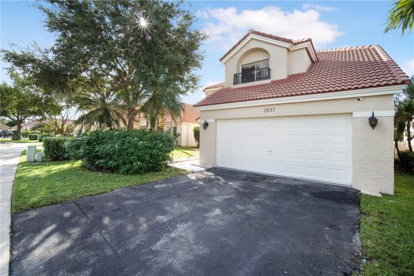Oak Park, 2937 Oak Park Cir, Davie, Florida 33328, image 1
