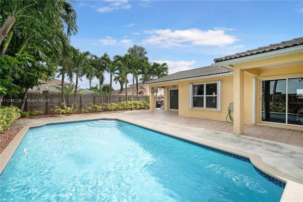 Biscayne Point South, 12071 SW 251st St, Princeton, Florida 33032, image 1