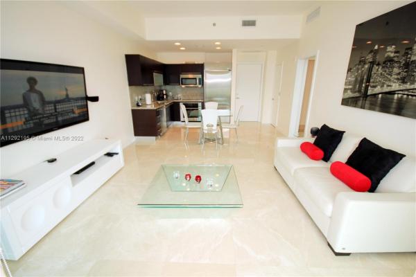 The Plaza On Brickell East, 950 Brickell Bay Dr #4708, Miami, Florida 33131, image 2