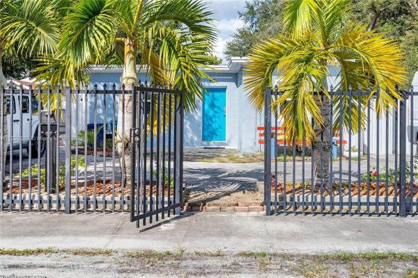 Eleanor Park, 2261 NW 153rd St, Miami Gardens, Florida 33054, image 1