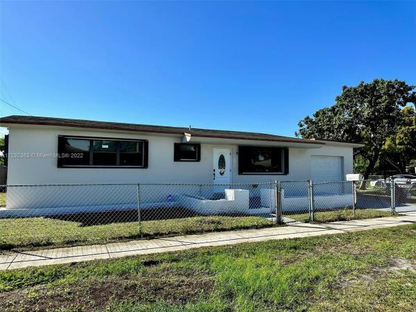 Seaboard Park, 460 NE 169th St, North Miami Beach, Florida 33162, image 1
