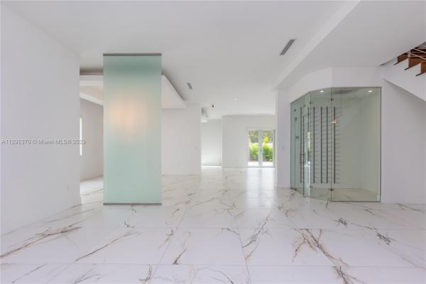Oasis Park Square At Doral, 8340 NW 33rd Ter, Doral, Florida 33122, image 1