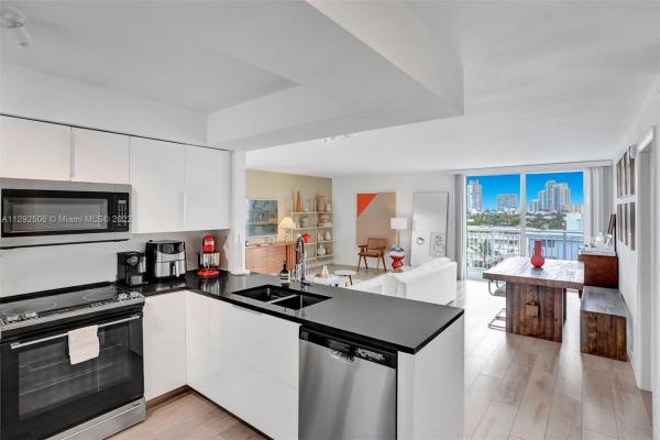 The Park Gardens, 1045 10th St #801, Miami Beach, Florida 33139, image 1