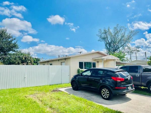 Riverdale Estates, 20721 NW 32nd Pl, Miami Gardens, Florida 33056, image 2