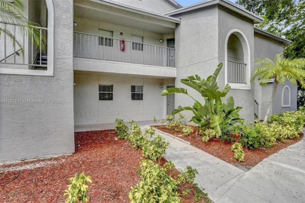 Ponte Verde At Palm Beach Lakes, 1401 Village Blvd #318, West Palm Beach, Florida 33409, image 1