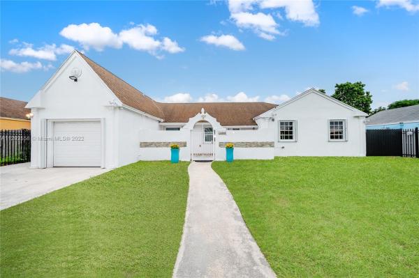 Hainlin Mill Estates, 12445 SW 219th St, Goulds, Florida 33170, image 1