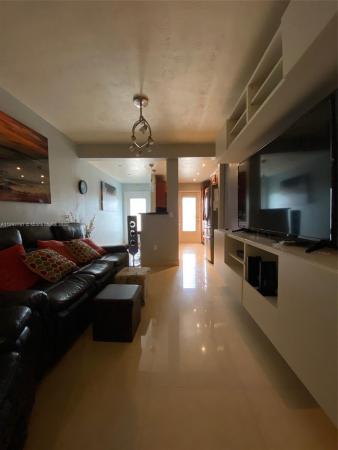 Coral Terrace, 1560 NE 127 St #201, North Miami, Florida 33161, image 1