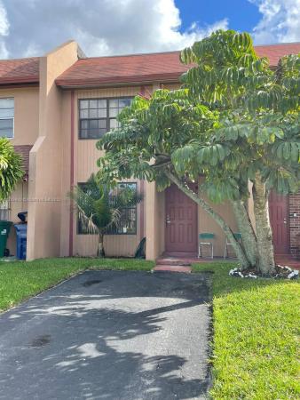 Leslie Estates, 2762 NW 197th Ter #2762, Miami Gardens, Florida 33056, image 2