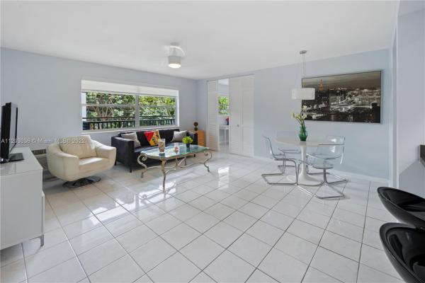 Indies, 195 Sunrise Dr #8, Key Biscayne, Florida 33149, image 1