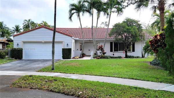 Lake Cynthia, 14759 Glencairn Rd, Miami Lakes, Florida 33016, image 1