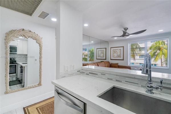 The Drake, 1460 Ocean Dr #305, Miami Beach, Florida 33139, image 1