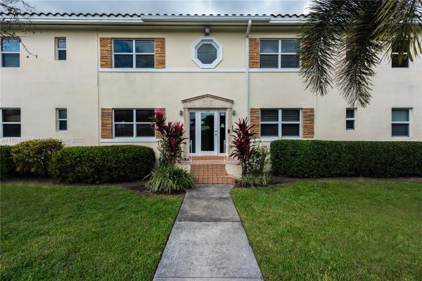 Shores Plaza East, 9120 NE 8th Ave #1G, Miami Shores, Florida 33138, image 1