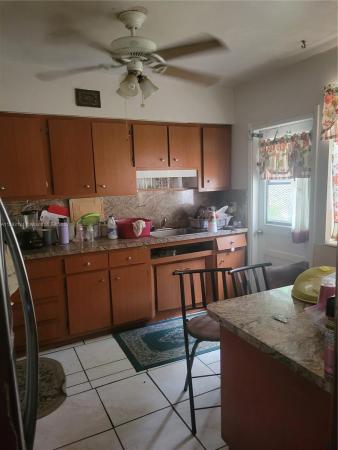 Scott Lake Manor, 17720 NW 14th Pl, Miami Gardens, Florida 33169, image 2