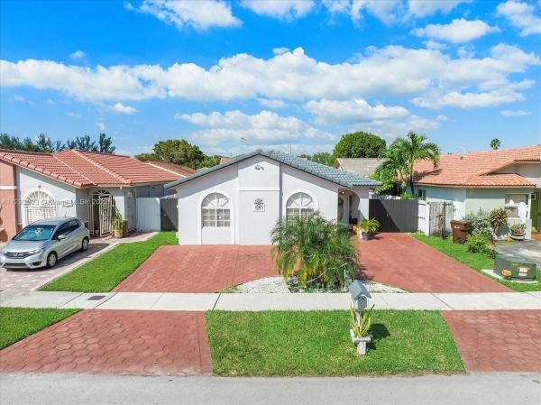 Melena, 3251 W 70th St, Hialeah, Florida 33018, image 1