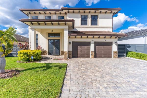 15851 SW 43rd Ter, Unincorporated Dade County, Florida 33185, image 2