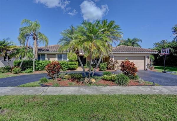 Nob Hill Estates, 10217 NW 4th Ct, Plantation, Florida 33324, image 1